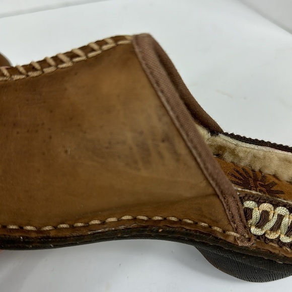UGG KOHALA Nubuck Shearling Lined Clogs Women's US5 Brown Suede - Picture 9 of 15